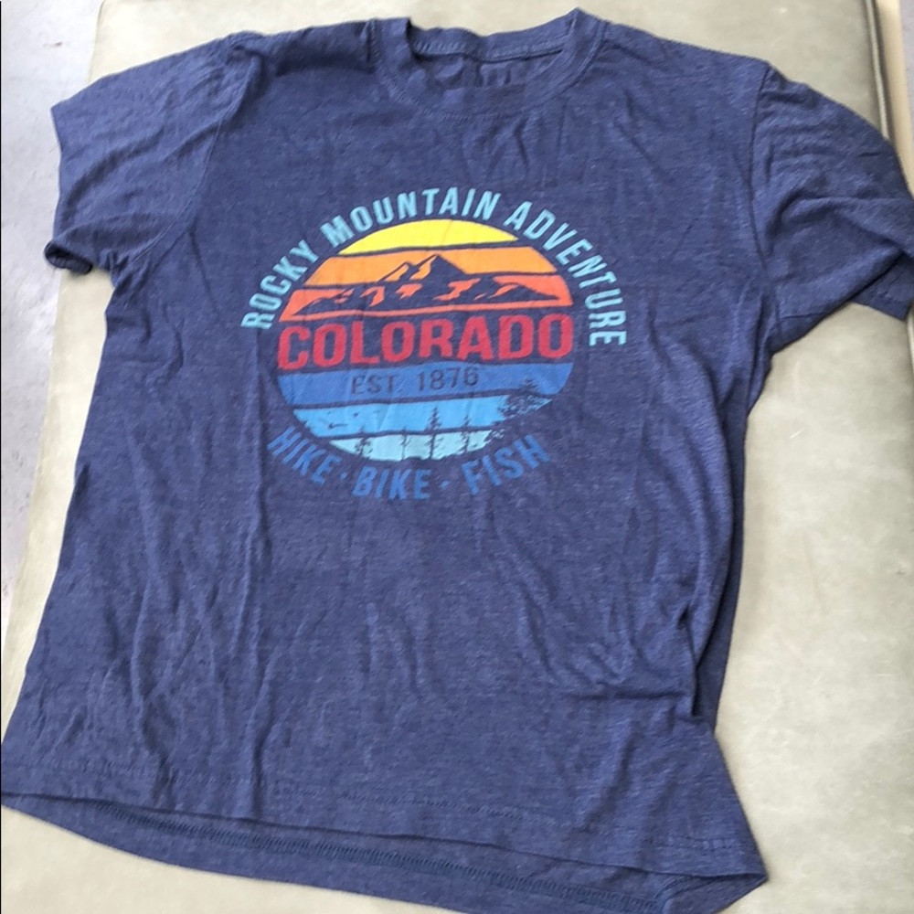 3/$25 Rocky Mountain Adventure t-shirt